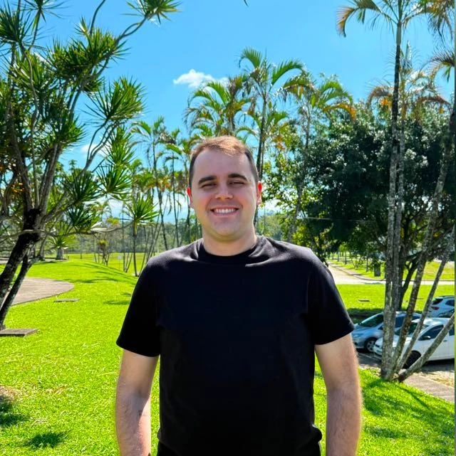 Gabriel Kucharsky, responsável técnico da Kucharsky Elétrica